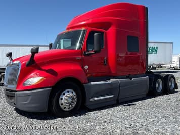Main image International LT625
