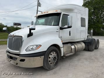 Main image International LT625