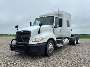 2020 International LT625 Image