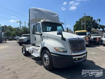 Main image International LT625