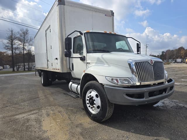 Image of International MV equipment image 3