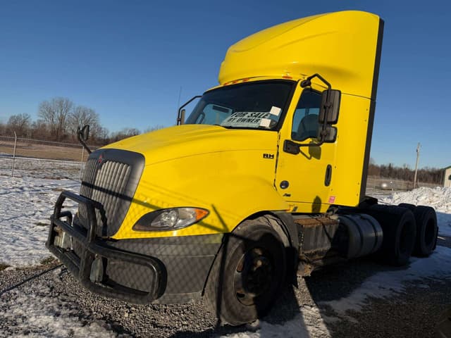 Image of International RH613 equipment image 1