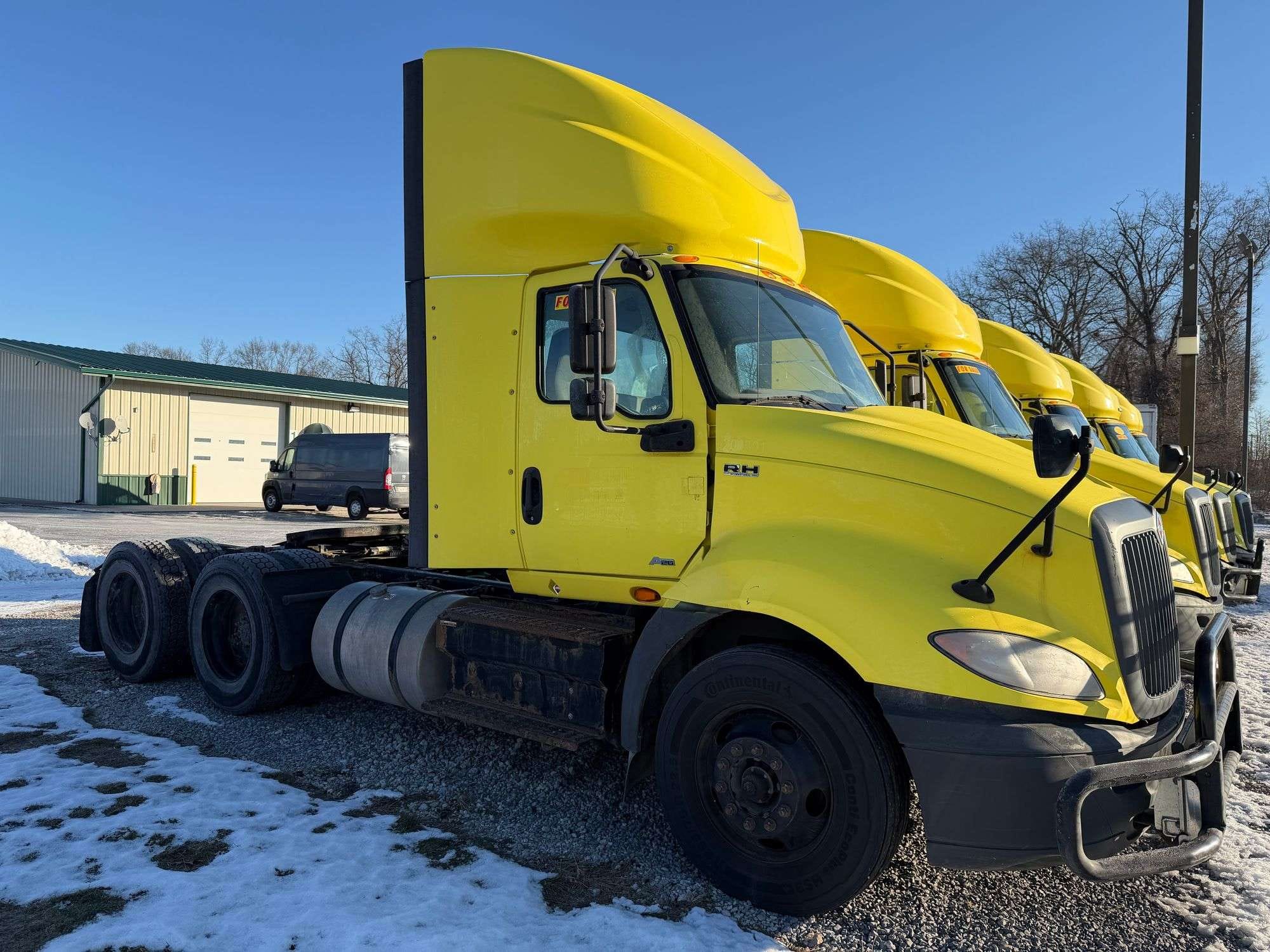 2020 International RH613 Equipment Image0