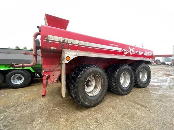 Image of Jamesway 7400 MaXtrac equipment image 3
