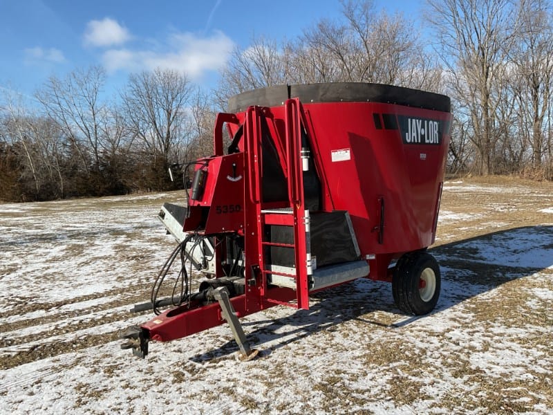 2020 Jaylor 5350 Equipment Image0