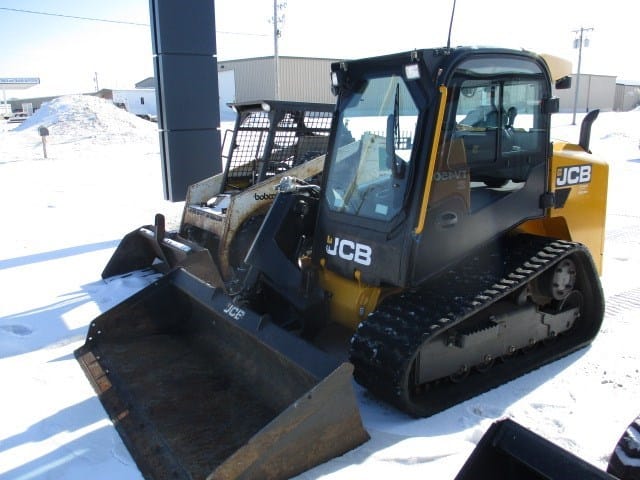 2020 JCB 270T Equipment Image0