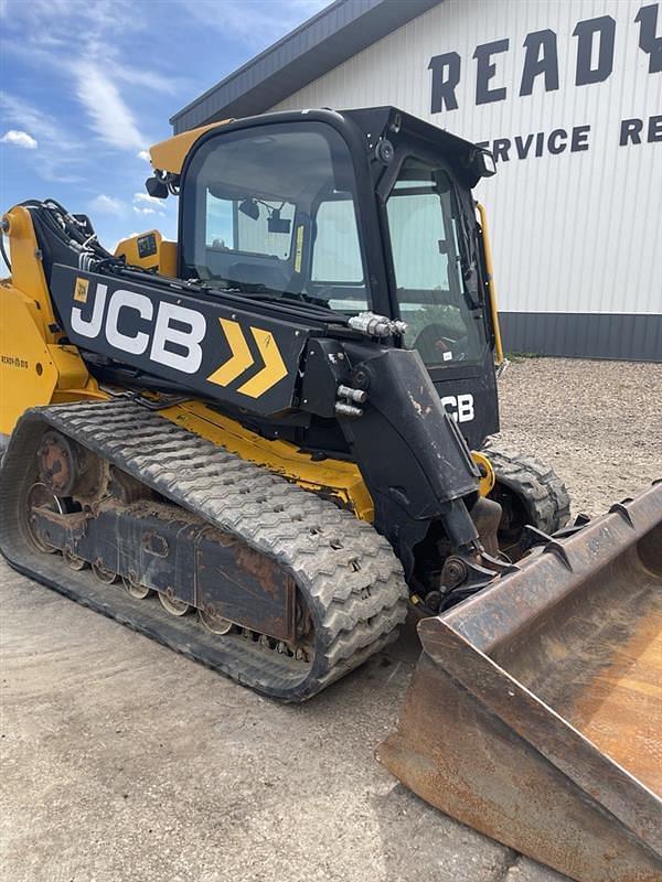 Image of JCB 3TS-8T equipment image 4