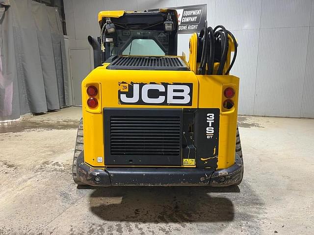 Image of JCB 3TS-8T equipment image 3