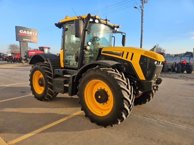 Image of JCB Fastrac 4220 equipment image 4