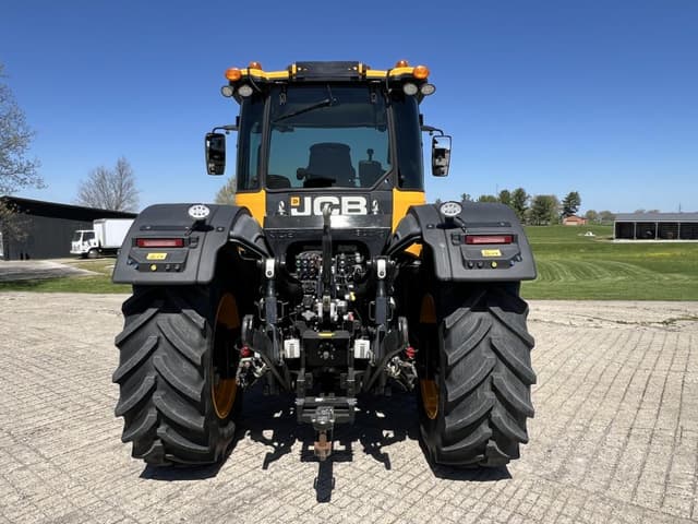 Image of JCB Fastrac 4220 equipment image 4