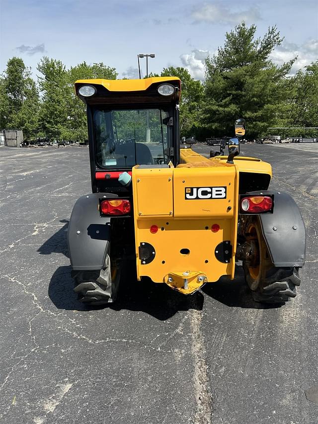 Image of JCB 525-60 equipment image 1