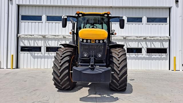 Image of JCB Fastrac 8330 equipment image 1