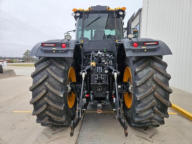 Image of JCB Fastrac 8330 equipment image 1