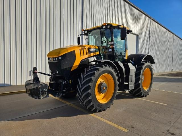 Image of JCB Fastrac 8330 equipment image 1