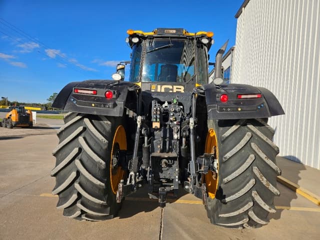 Image of JCB Fastrac 8330 equipment image 4