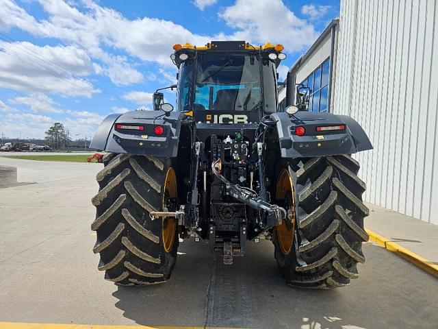 Image of JCB Fastrac 8330 equipment image 3
