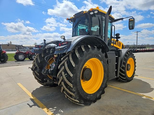 Image of JCB Fastrac 8330 equipment image 2