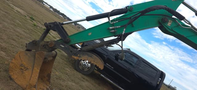 Image of JCB 85Z-1 equipment image 3