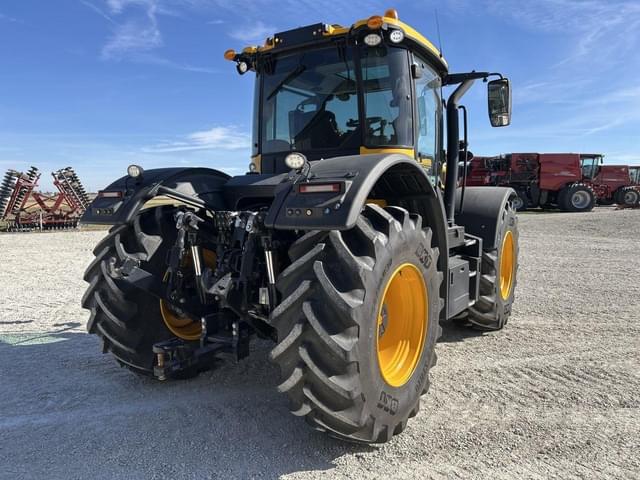 Image of JCB Fastrac 4220 equipment image 2