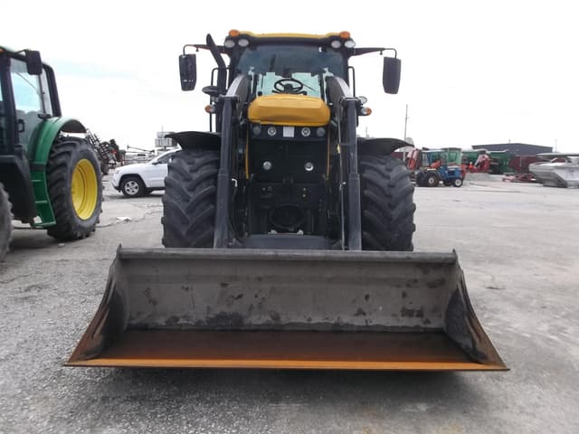 Image of JCB Fastrac 4220 equipment image 1