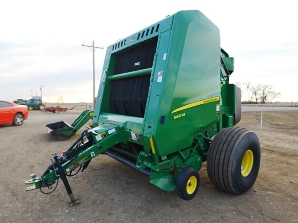 2020 John Deere 560M Equipment Image0