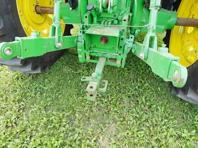 Image of John Deere 6175M equipment image 4