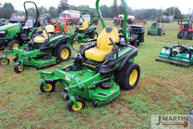 Image of John Deere Z915E equipment image 1