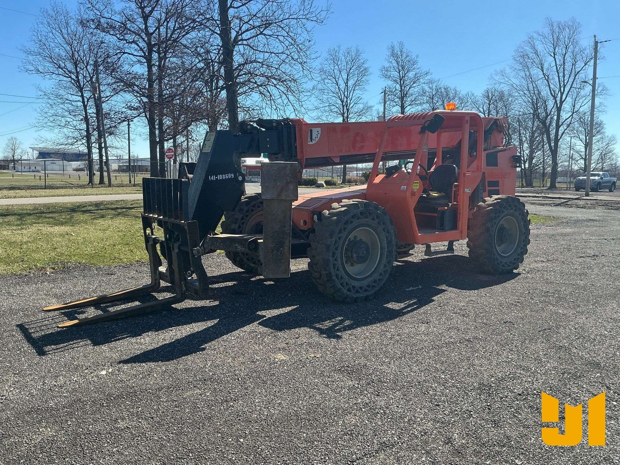 2020 JLG 10054 Equipment Image0