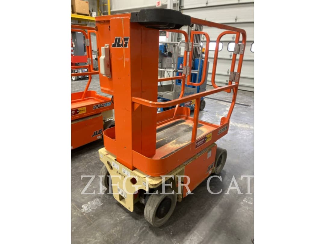 Image of JLG 1230ES Image 1