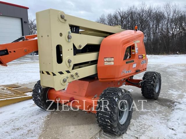 Image of JLG 450AJ equipment image 2