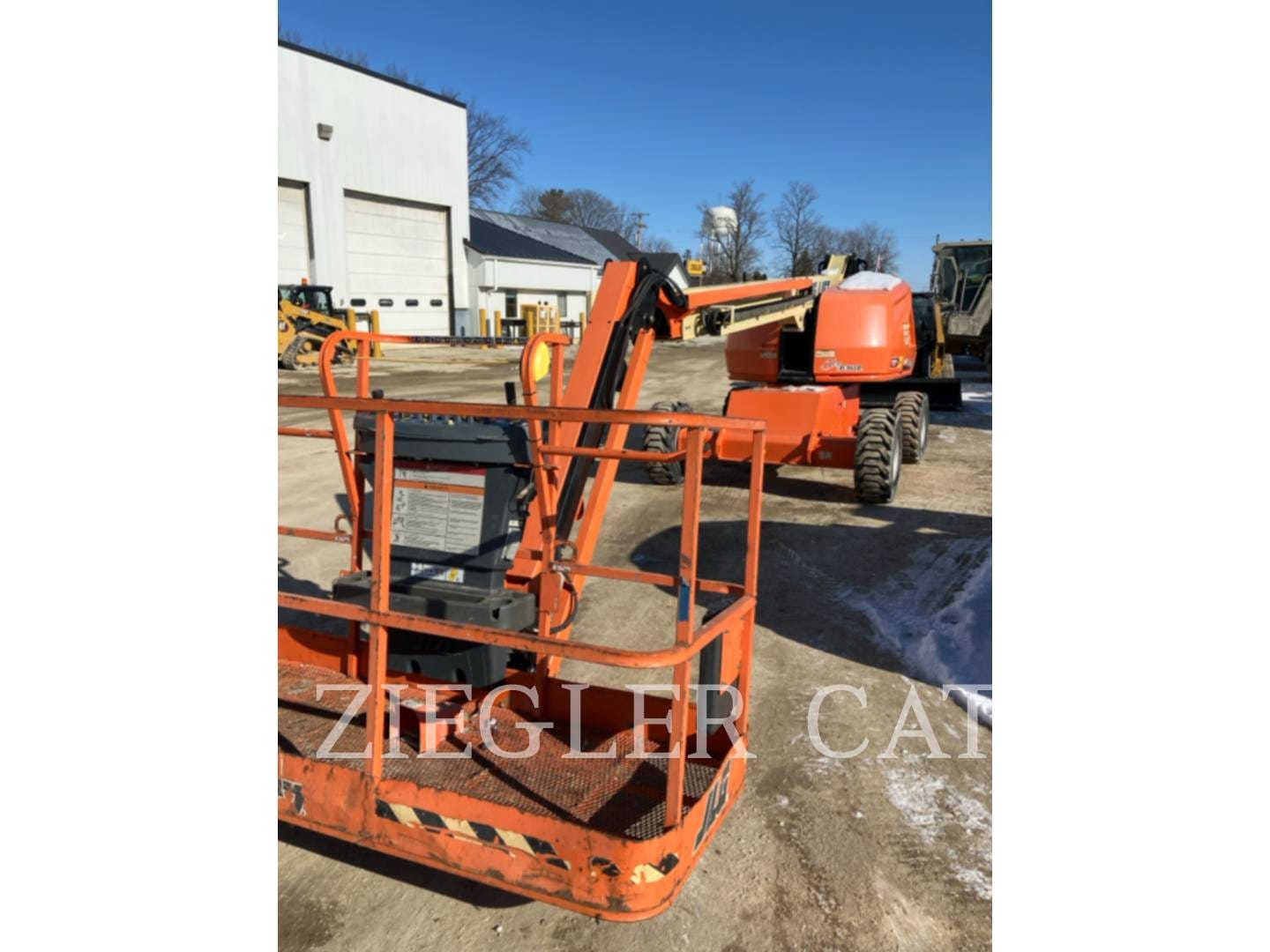 2020 JLG 460SJ Equipment Image0