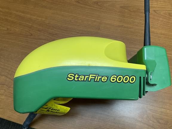 Image of John Deere StarFire 6000 Primary image