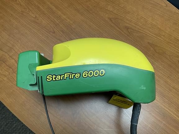 Image of John Deere StarFire 6000 equipment image 1