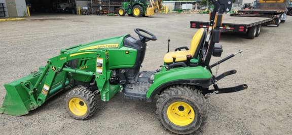 Image of John Deere 1023E equipment image 1