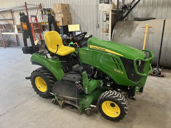 Image of John Deere 1023E Primary image