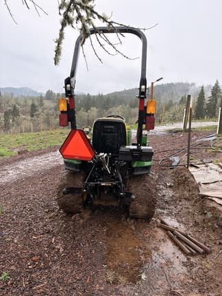 Image of John Deere 1023E equipment image 1