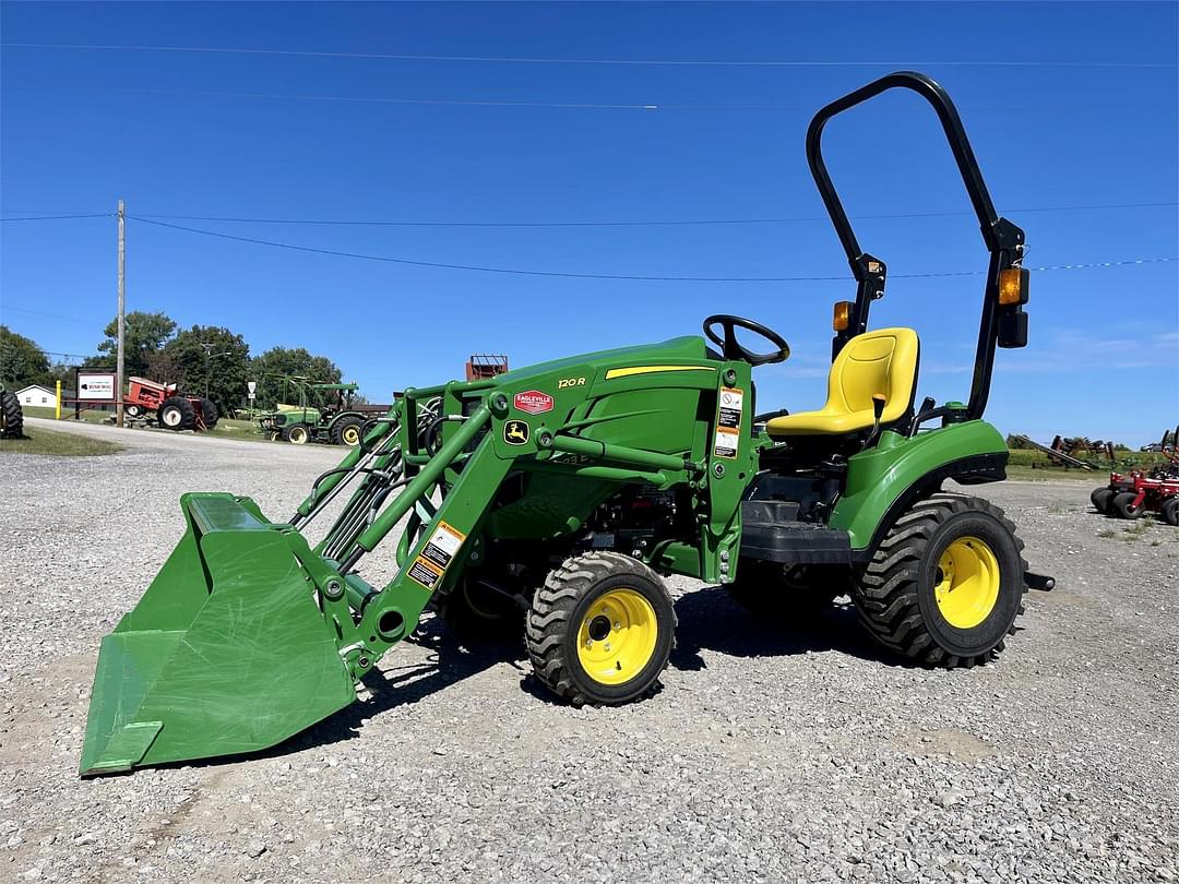 Image of John Deere 1023E Primary image