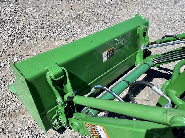 Image of John Deere 1023E equipment image 3