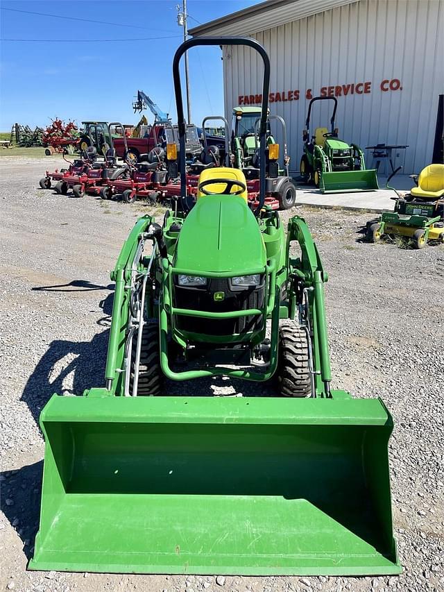 Image of John Deere 1023E equipment image 1