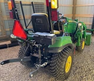 Image of John Deere 1023E equipment image 2