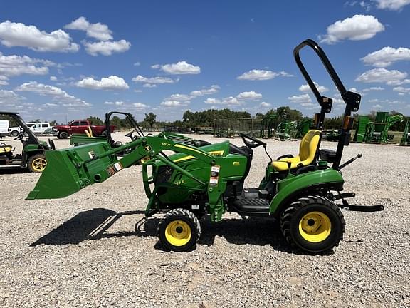 Image of John Deere 1023E equipment image 1