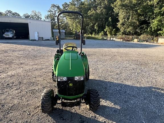 Image of John Deere 1023E equipment image 3