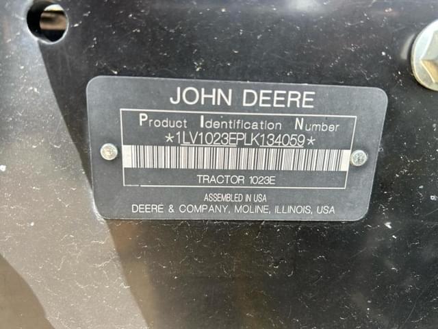 Image of John Deere 1023E equipment image 1