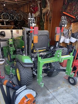 Image of John Deere 1025R equipment image 4