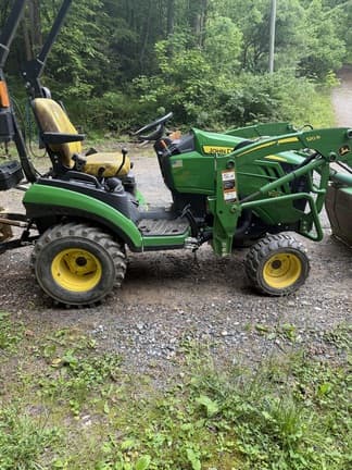 Main image John Deere 1025R