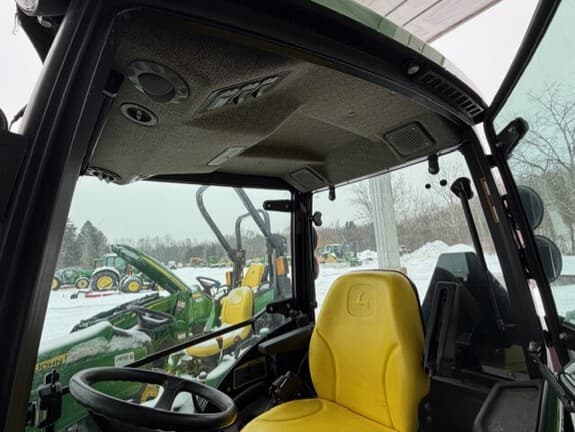 Image of John Deere 1025R equipment image 4