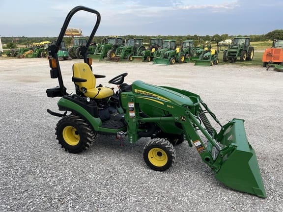 Main image John Deere 1025R