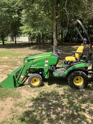 Image of John Deere 1025R equipment image 2