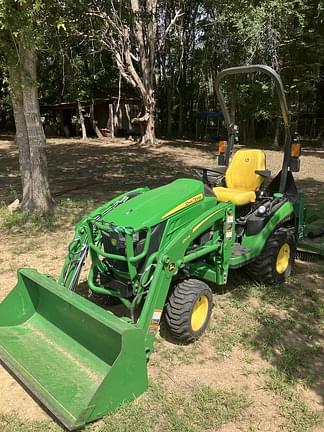 Image of John Deere 1025R equipment image 3