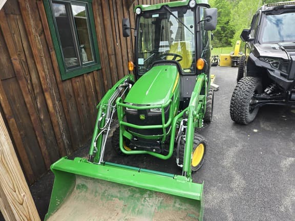 Image of John Deere 1025R equipment image 1